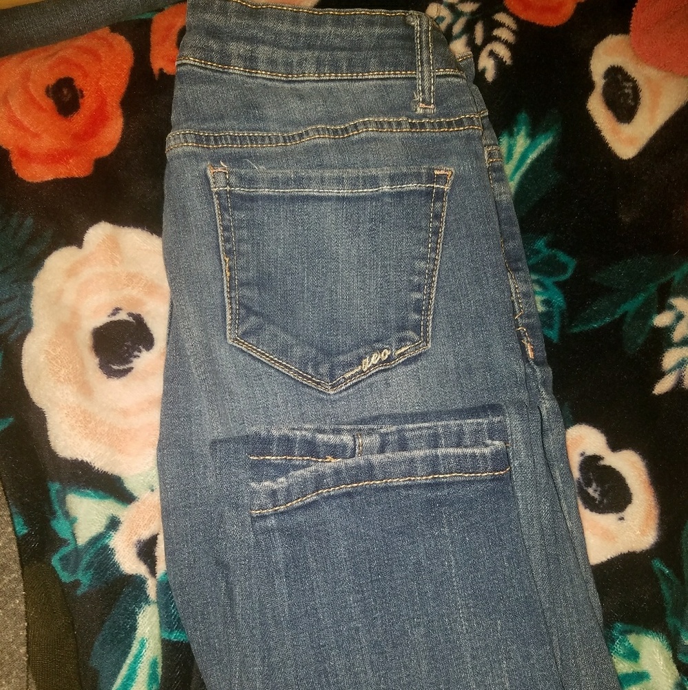 Aeropostale skinny jeans