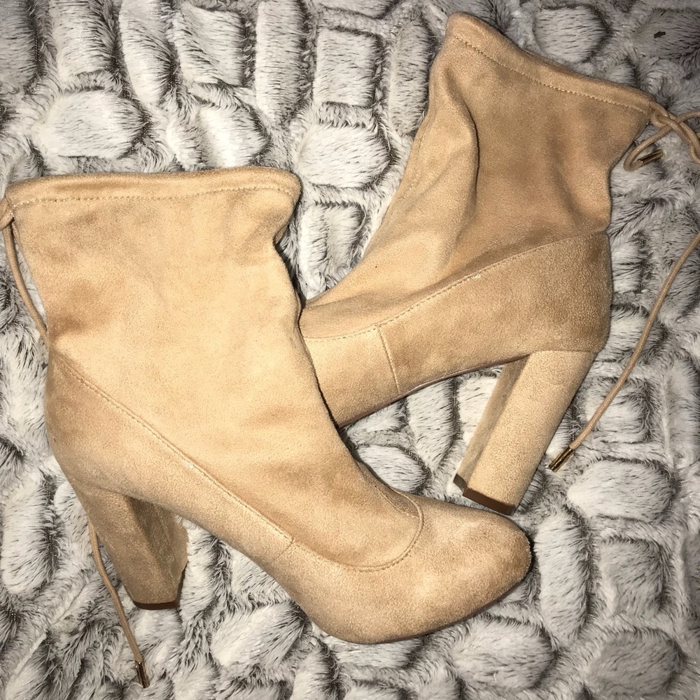 YEEZY INSPIRED SOCK BOOTIES