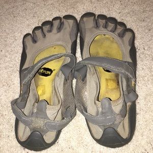 Vibram Toe Shoes