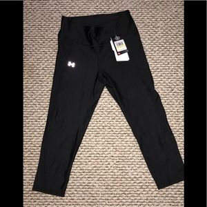 Under Armour running capri pants