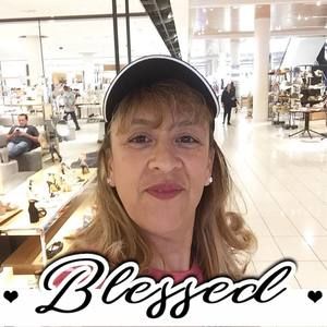 Meet your Posher, Elma