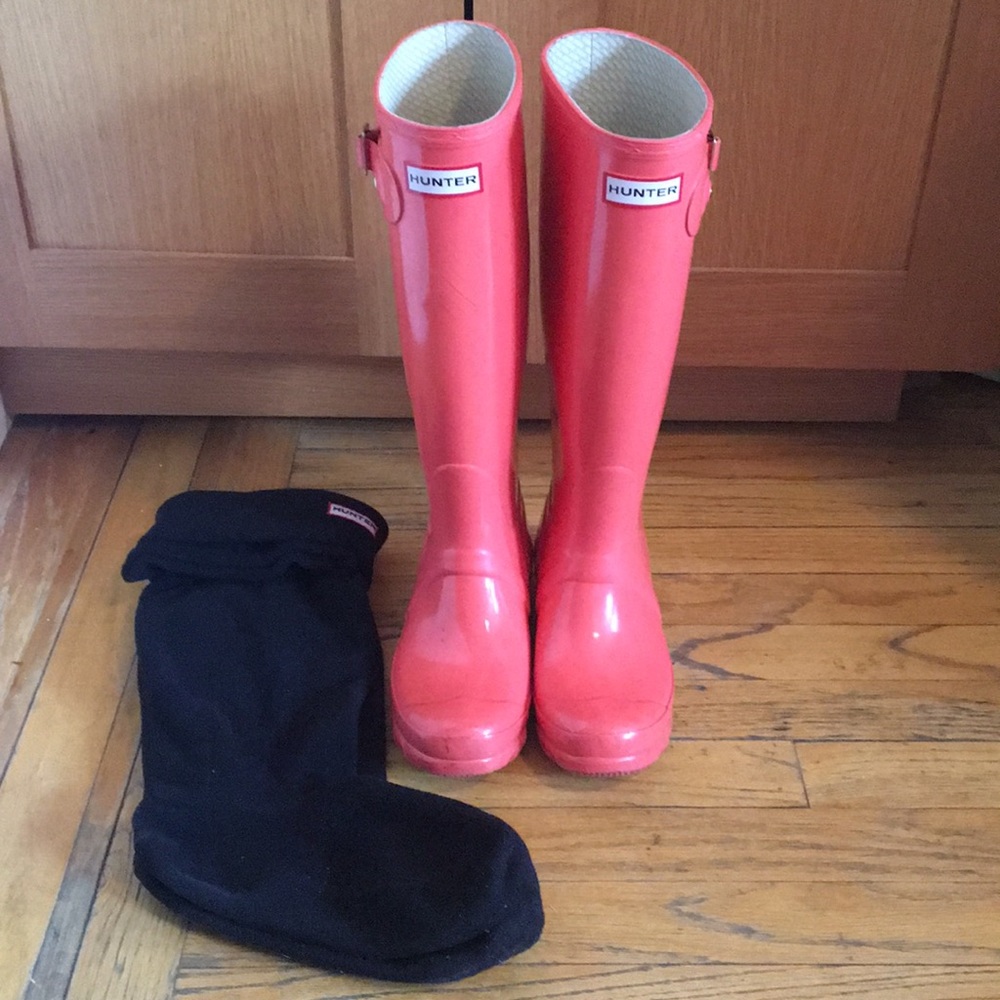 Hunter Original High Gloss Boots (free socks!)