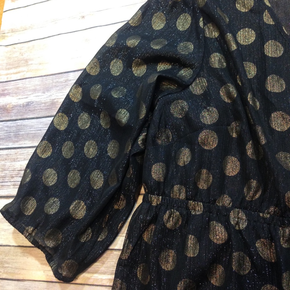Torrid Black with Gold Polka Dots Blouse Size 4 - Picture 7 of 8
