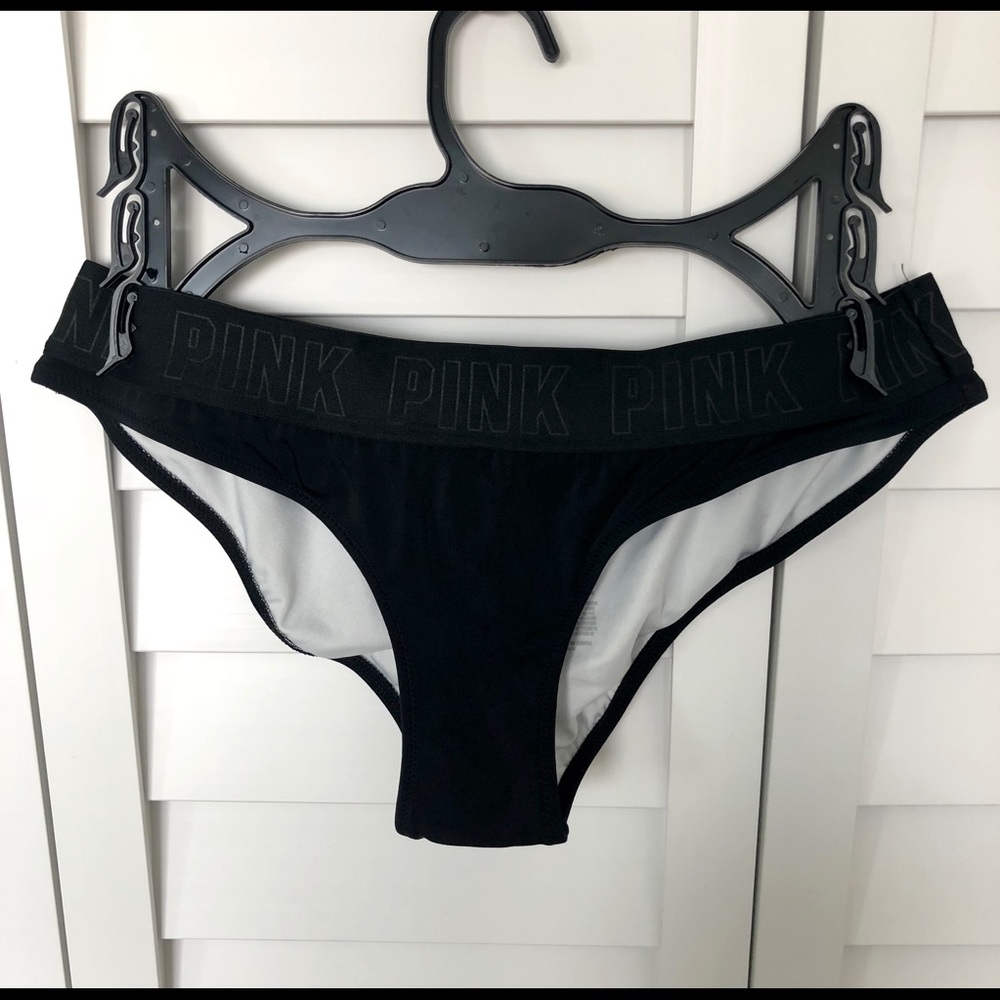 Victoria’s Secret cheeky bikini bottom