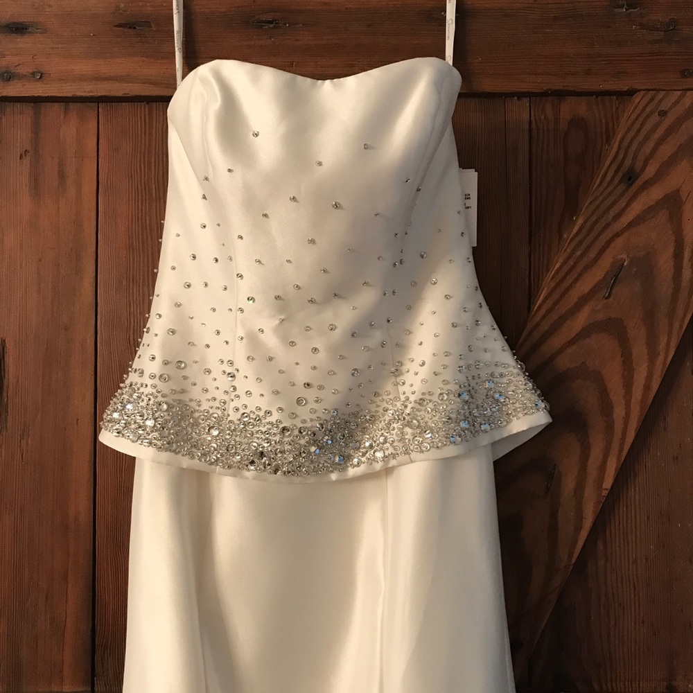 GALINA Strapless Hand Beaded Trumpet Gown NWT