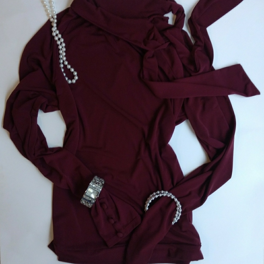 Attention Long Sleeve Blouse