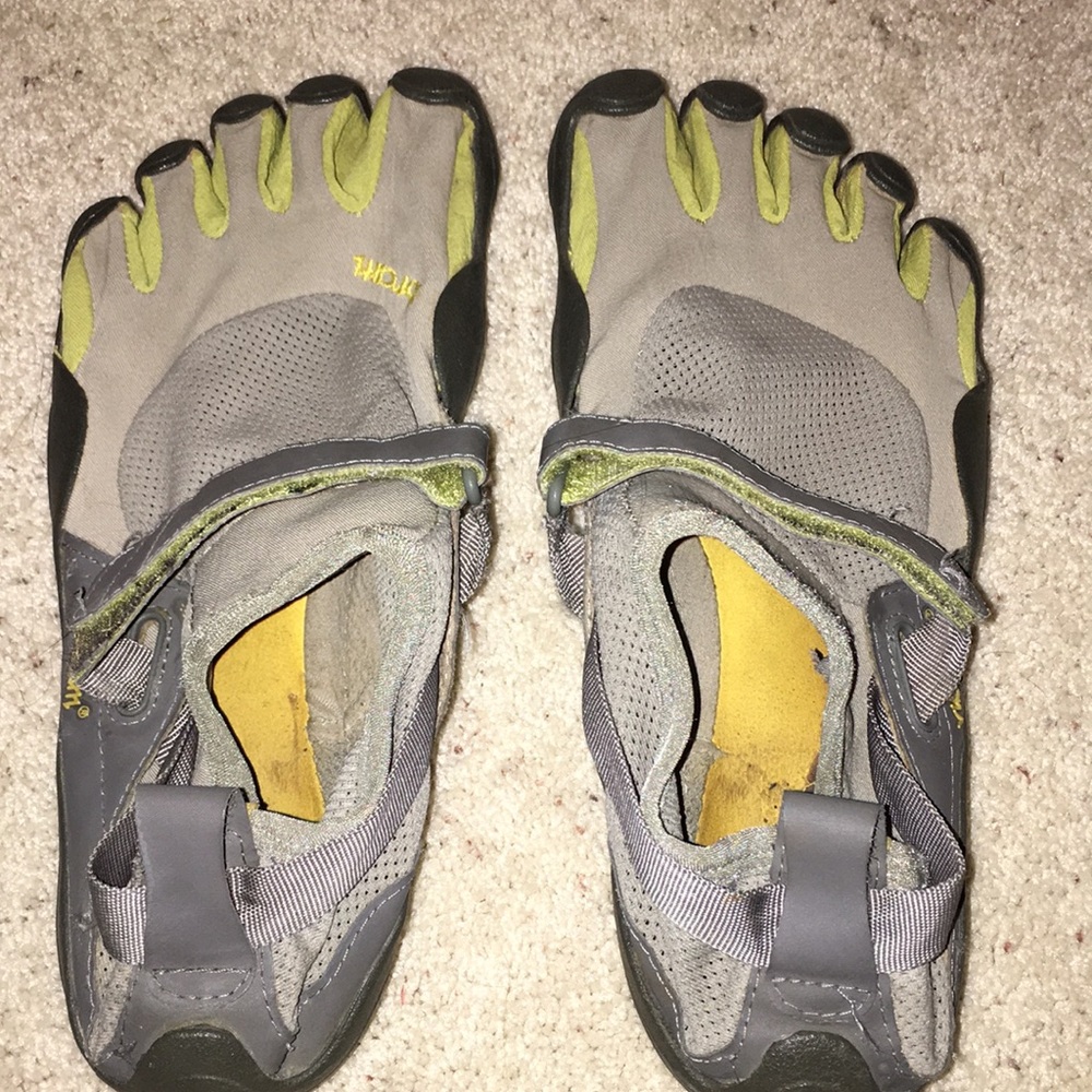 Vibram Five Finger Toe Shoes