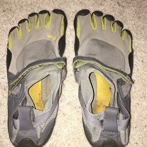 Vibram Five Finger Toe Shoes
