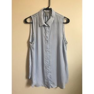 *CLEARANCE H&M Sleeveless Button Down