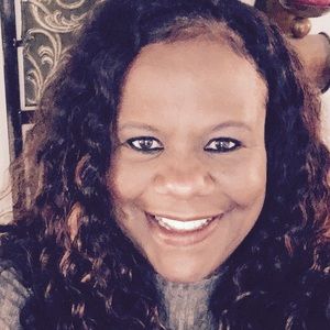 Meet your Posher, Paulette