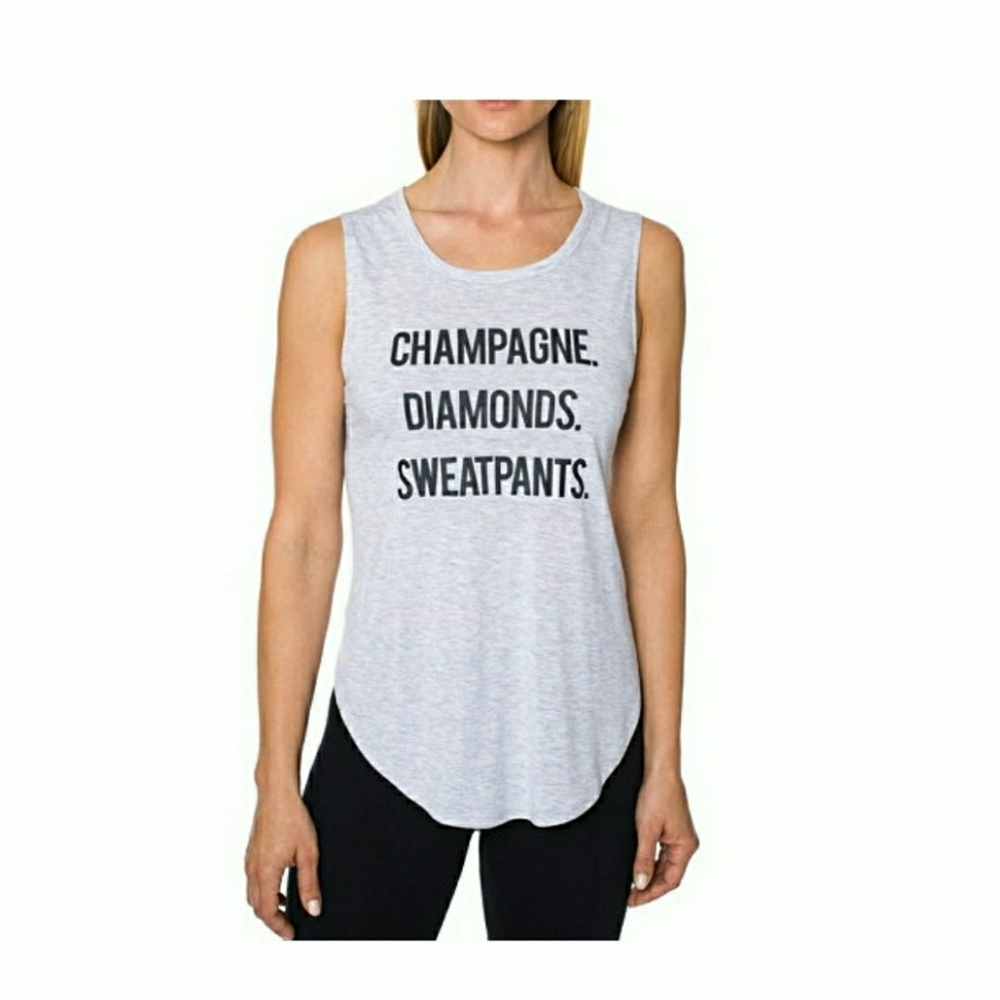 new never been worn Betsey jhonson tank top💜💜