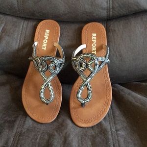 Report women's sandals