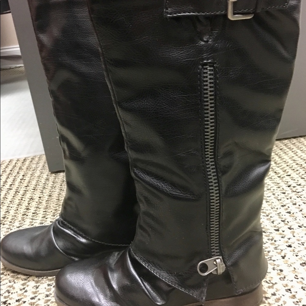 Vegan leather Olsenboye boots. Black. Size 8. NWT