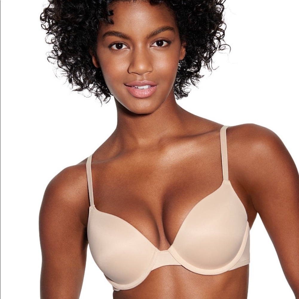 VS Pink T Shirt Bra!
