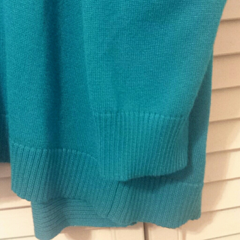 Cardigan - Picture 3 of 6