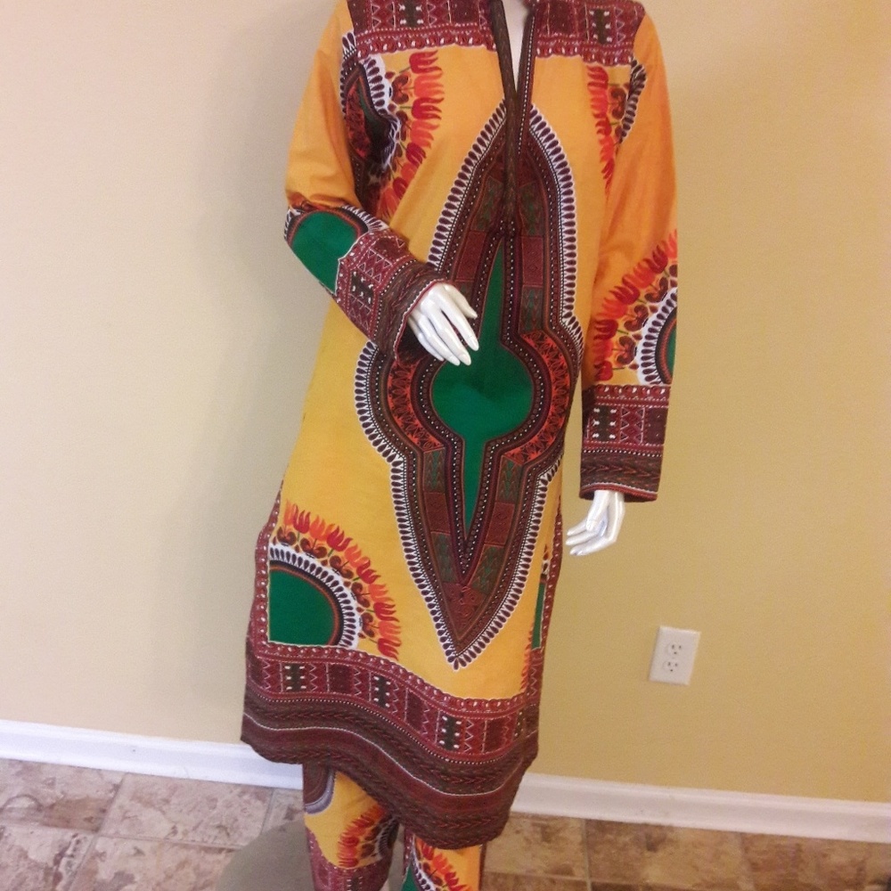 ****Reduced***2 Pc Daishiki Print Tunic