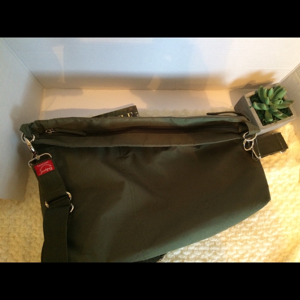 Babymel diaper bag - Picture 4 of 7