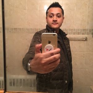 Meet your Posher, Surendra