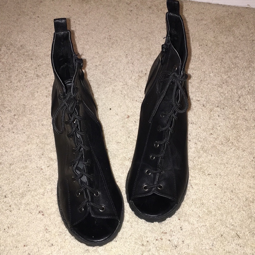 Lace Up Chunky Heels