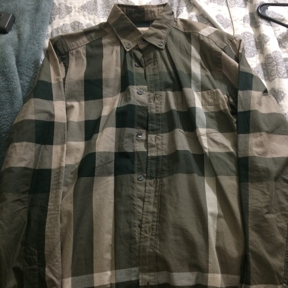 Classic Burberry long sleeve