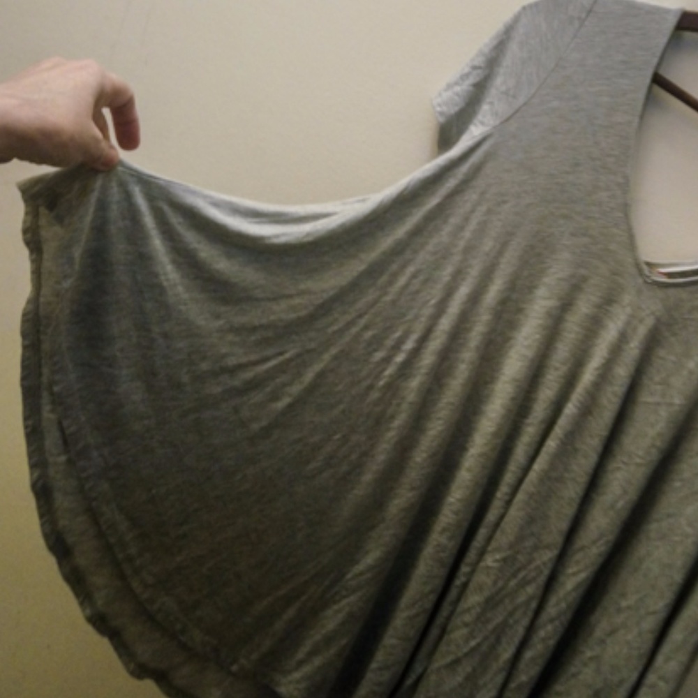 Eri + Ali Flutter Top from Anthropologie -stunning