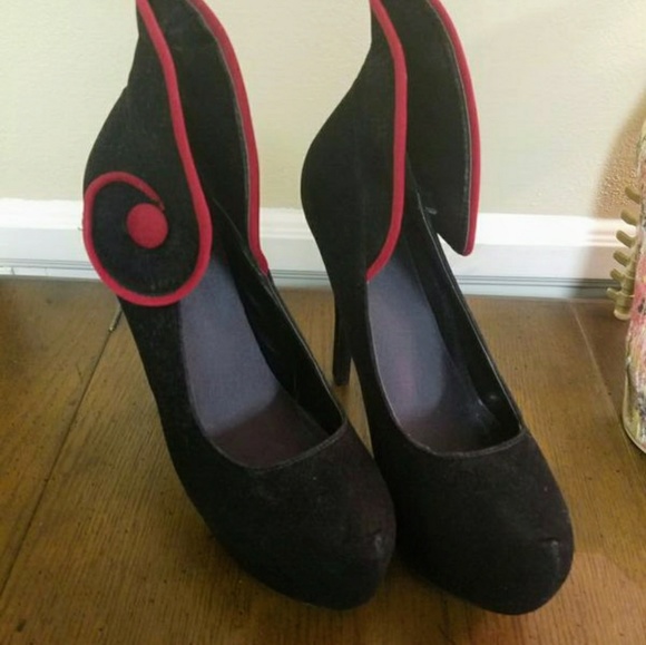 Fancy Heels - Picture 4 of 4