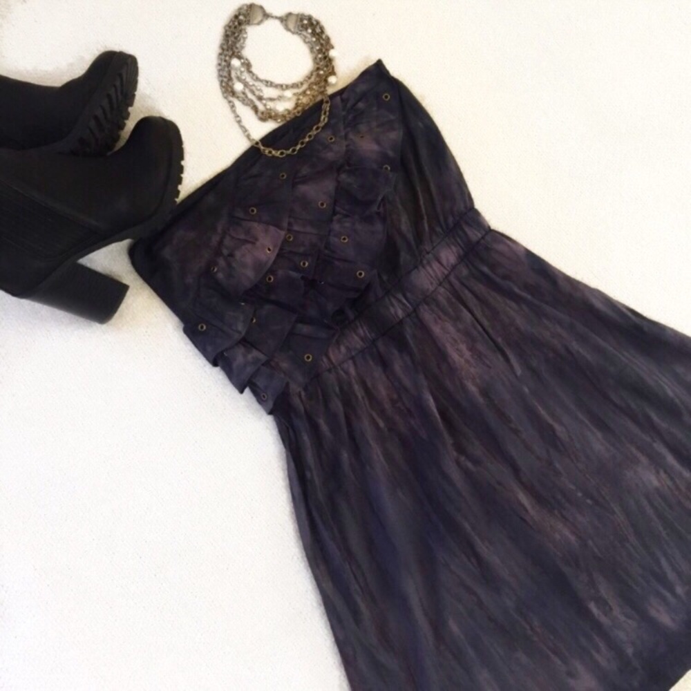 Hot Topic Gray Tie Dye Strapless Ruffle Dress