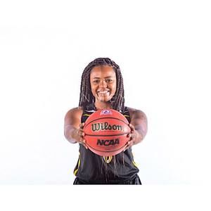 Meet your Posher, Aliyah