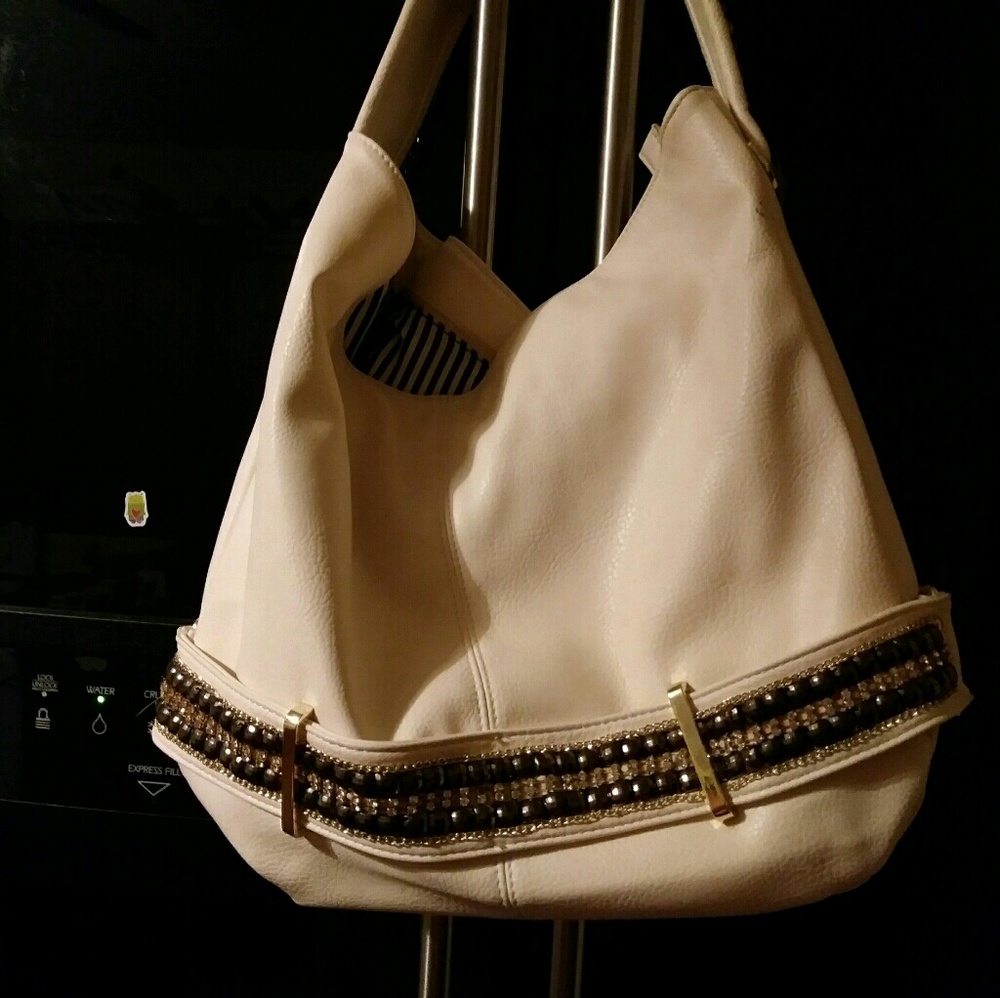 Charming Charlie Purse