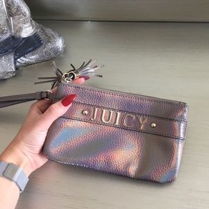Juicy Wristlet