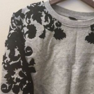 Zara Sweatshirt w/Velour Floral Sleeves - EUC