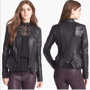 Hinge Black Leather V-Neck Coat w/Peplum - M