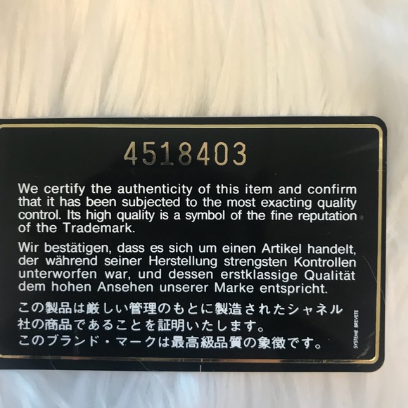 Authentic double sided Chanel bag - Picture 4 of 8