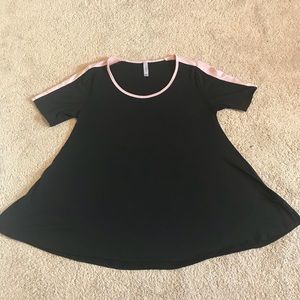 Lularoe perfect T M EUC