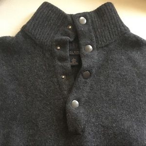 In good condition! Great for the winter time.