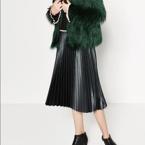 Zara Metallic Green Accordion Pleated Midi Skirt