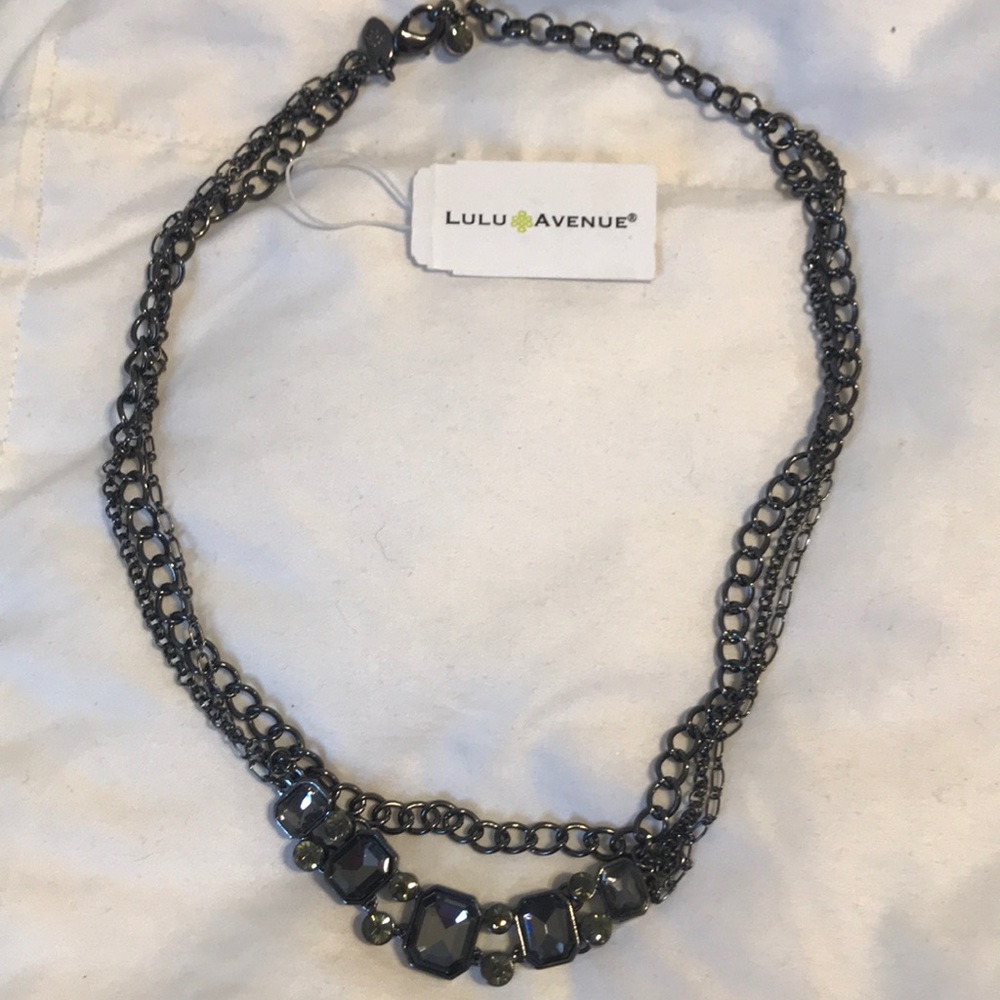 Glam Lulu Avenue choker