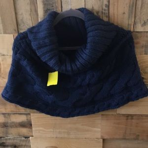 Doncaster Cowl Neck Shaw/scarf