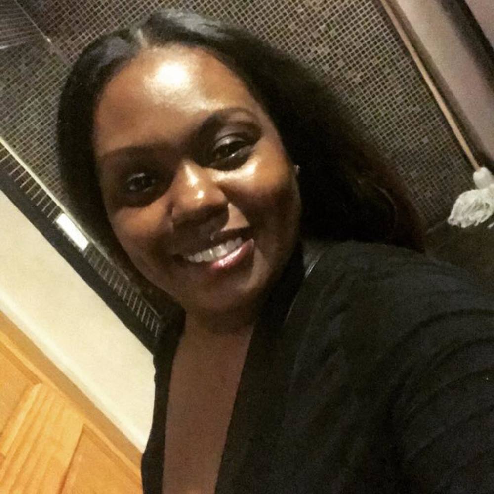 Meet your Posher, Lynette