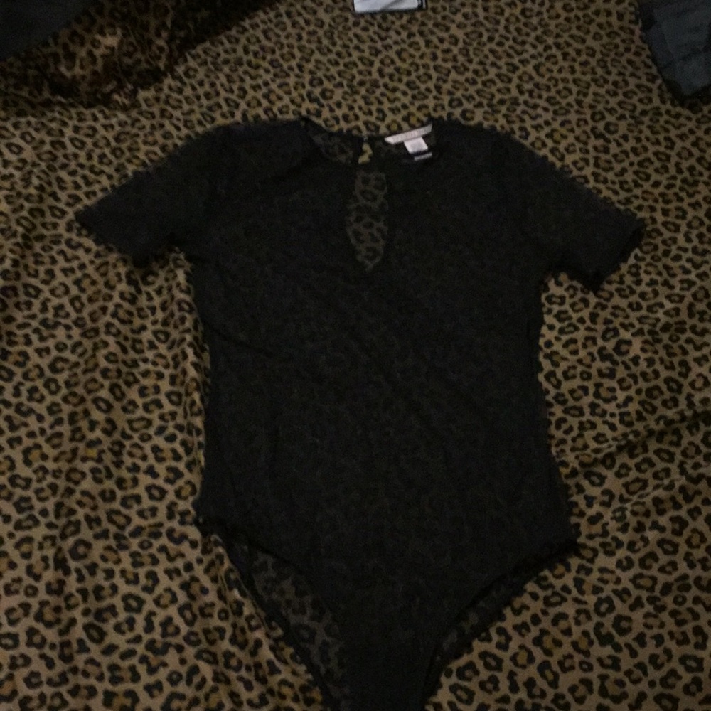 Victoria secret se through body doubt size S NWOT