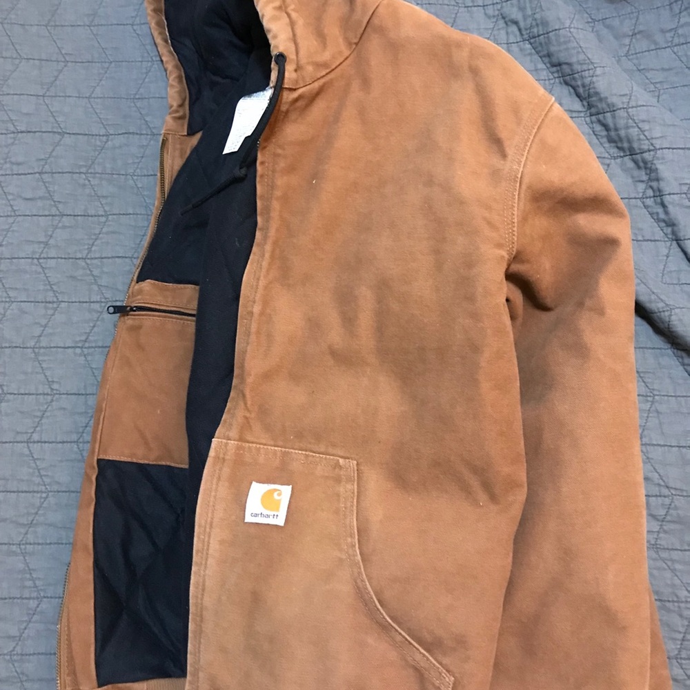 Women’s Carhartt Jacket w Hood