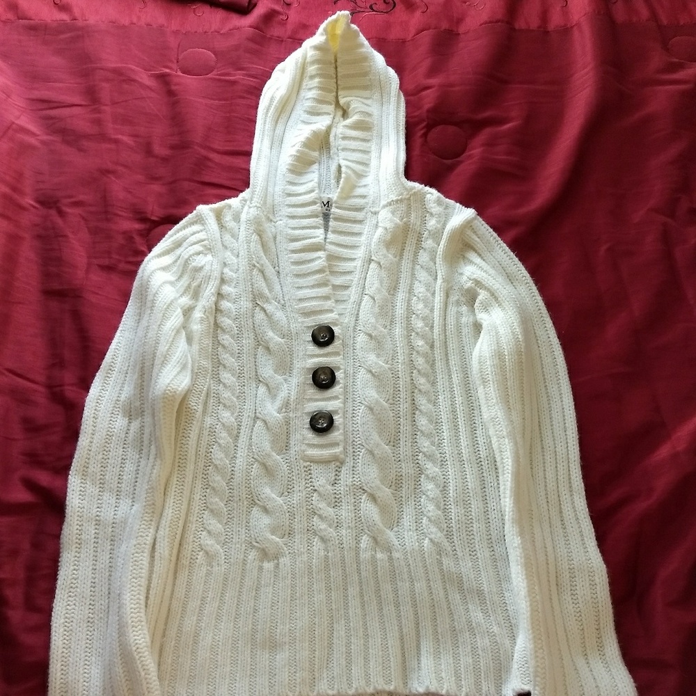 2 Beautiful Sweaters​