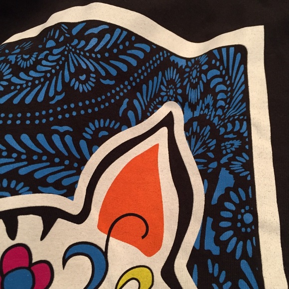 Dia De Los Muertos TShirt Size Medium - Picture 2 of 2