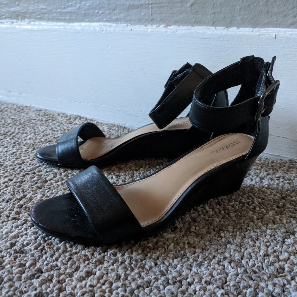 Black Merona flats