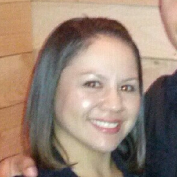 Meet your Posher, Jessica - Picture 1 of 1