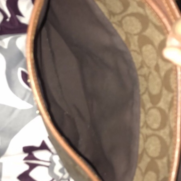 Coach - Picture 4 of 5