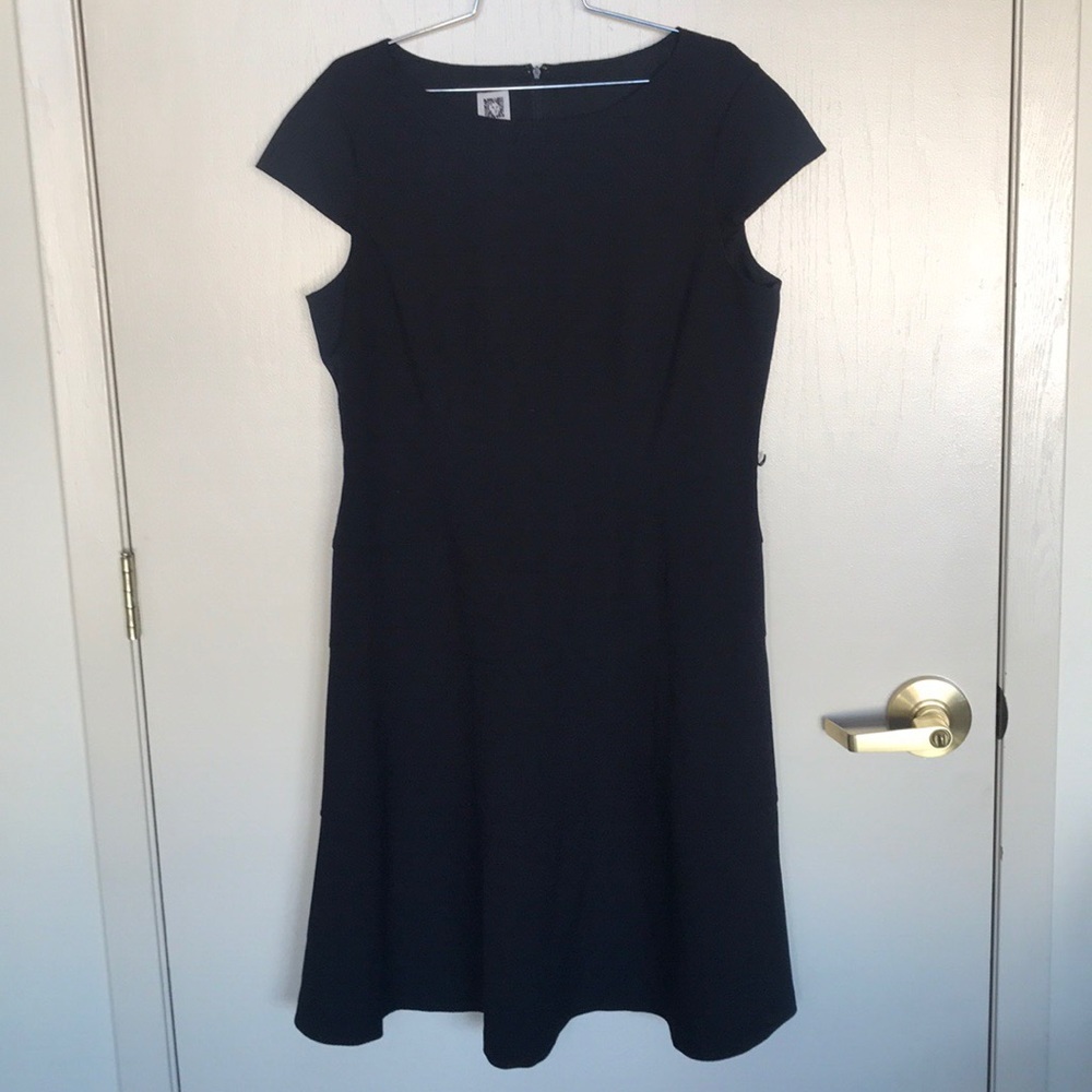 Anne Klein Short Sleeved A-line Black Dress Sz 16