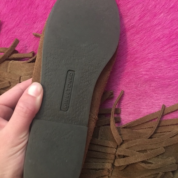 Brown moccasin boots - Picture 2 of 3