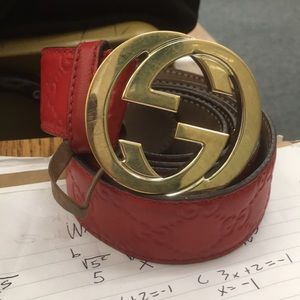 Men’s Gucci belt