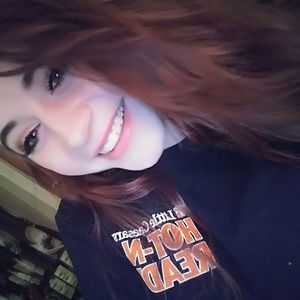 Meet your Posher, Harmony